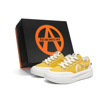Acupuncture Slip Resistant Low Top Skateboard Shoes Unisex Sophora Flower Yellow Box