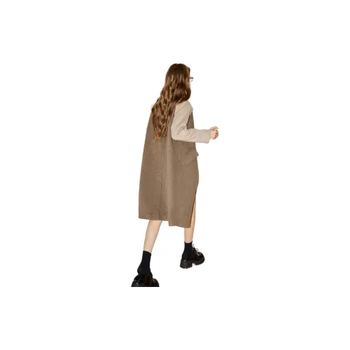 KUHNMARVIN FW24 Coats Women's Coffee