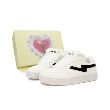 FULLXUAN Hip Hop Movement Fashion Low Top Skateboard Shoes Women's Box Included