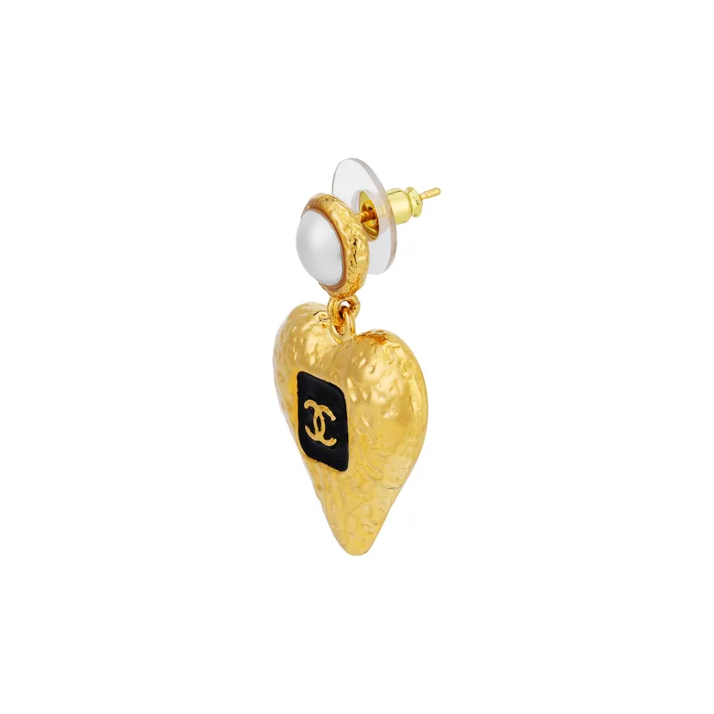 CHANEL Pearl Earrings Unisex Gold-2