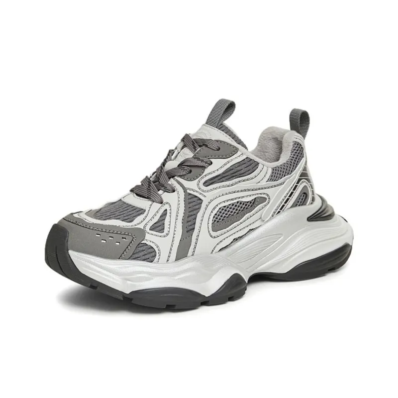 Tata Shock Absorbers With Slip Resistant And Abrasion Resistant Properties Low Top Chunky Sneakers Women's-6