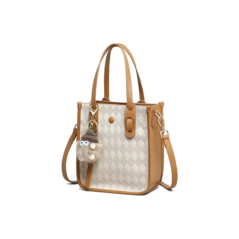 MILLIE'S Cow Leather Shoulder Bag, Crossbody Bag, Handbag Regular Women's Ecru Coffee-3