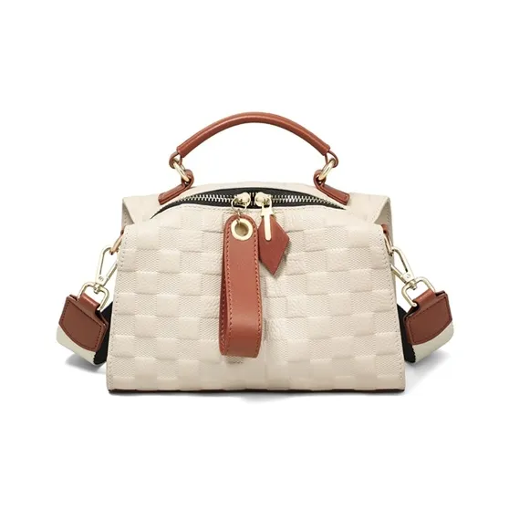 MILLIE'S Cow Leather Shoulder Bag, Crossbody Bag, Handbag Regular Women's Ecru-2