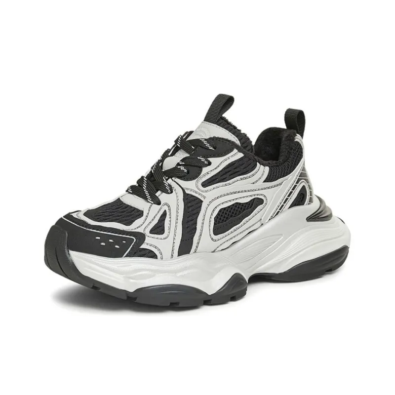 Tata Shock Absorbers With Slip Resistant And Abrasion Resistant Properties Low Top Chunky Sneakers Women's-1