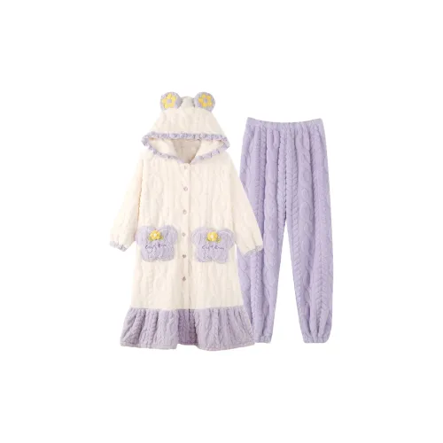 Sleeping Beauty Pajama Set Women's Ivory