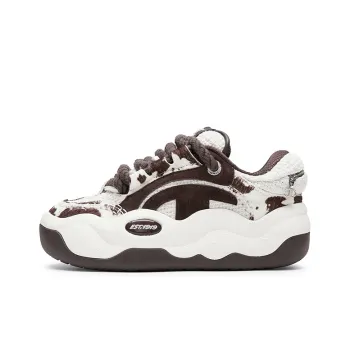 Champion CloudNine Cotton V1 Low Top Skateboard Shoes Women's Baroque Brown/Milk White