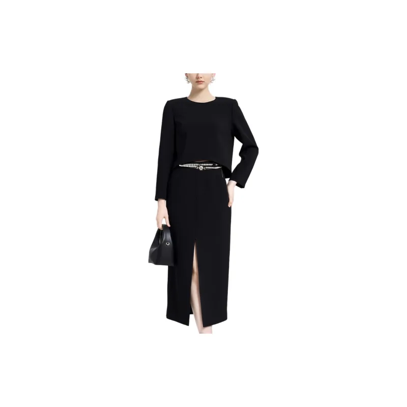 BESIONIA Solid Color Crew Neck Long Sleeved T Shirt Women's Black-3