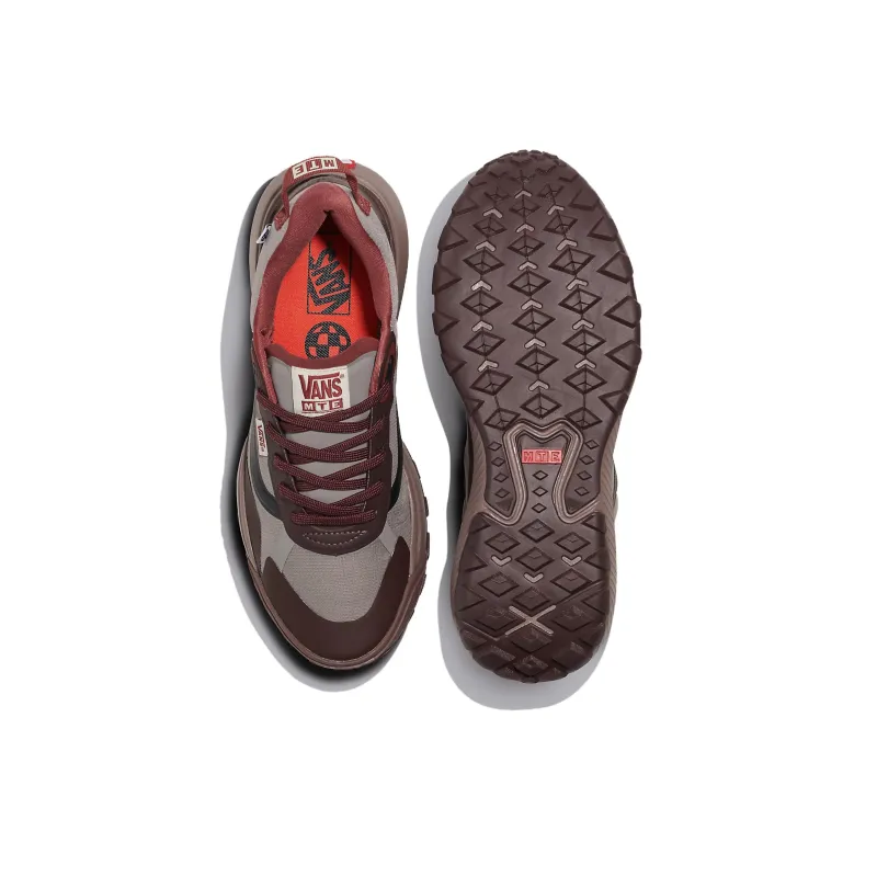 Crosspath Vans Mte 'Bitter Chocolate Brown'-3