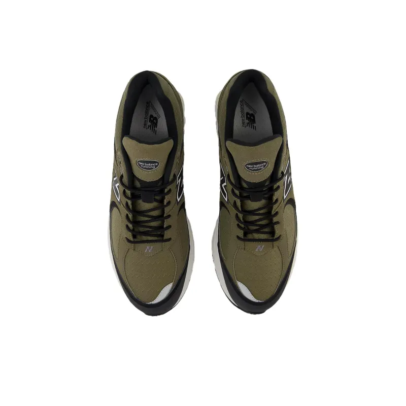 New Balance 2002R Gore Tex Olive-3