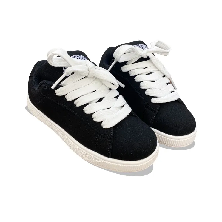 XLAIII Anti Slip Wear Resistant Low Top Skateboard Shoes Unisex Black White-3
