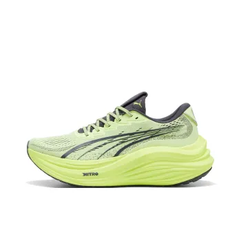 PUMA Abrasion Resistant Slip Resistant Low Top Running Shoes Men's Green
