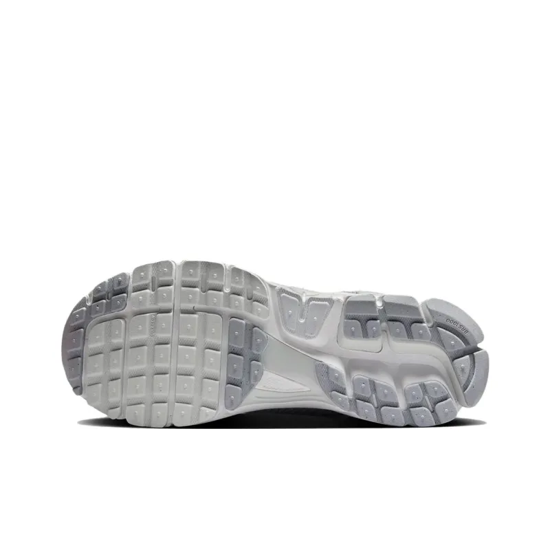 Nike Zoom Vomero 5 Pure Platinum Platinum Tint Wolf Grey Summit White Women's-4