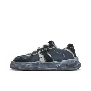 Soilios Low Top Skateboard Shoes Unisex Plain Black