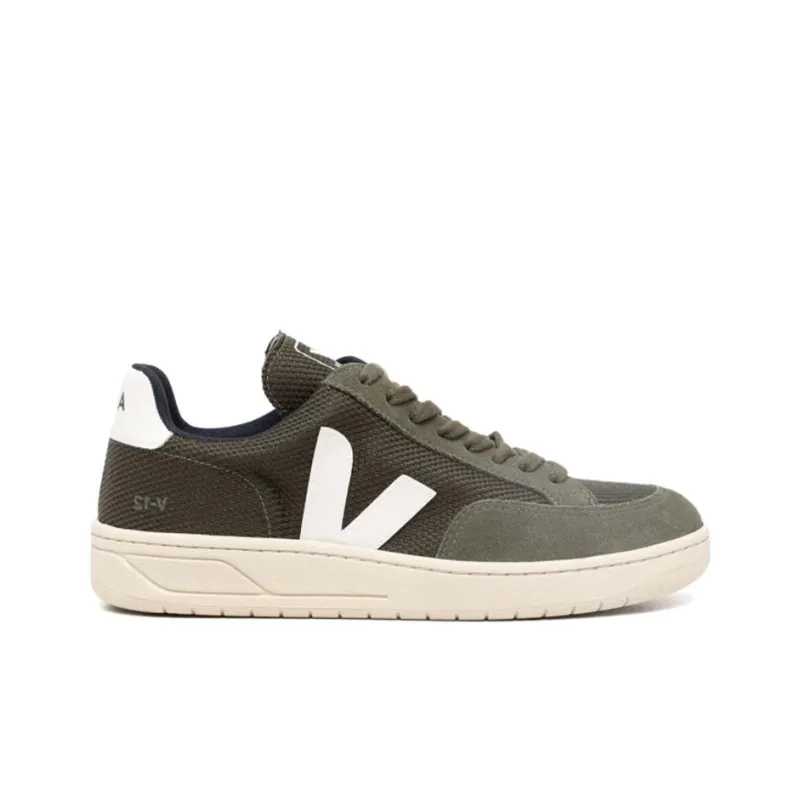 VEJA V-12 Skateboard Shoes Men Low-Top Green-1