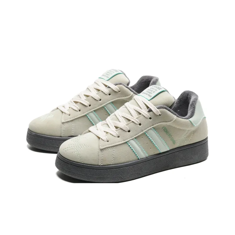 7 SEVFUN Wear resistant And Lightweight Low Top Skateboard Shoes Unisex Mint Green-1