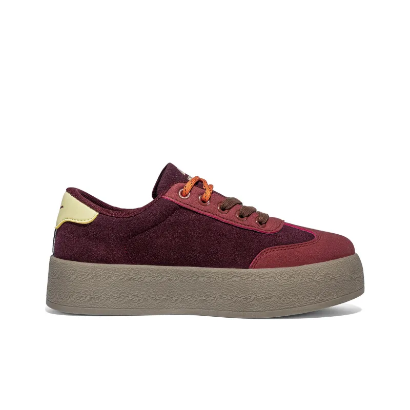 Warrior Cushioning Height Increasing Wear Resistant Low Top Skateboard Shoes Women's Burgundy Yellow-1