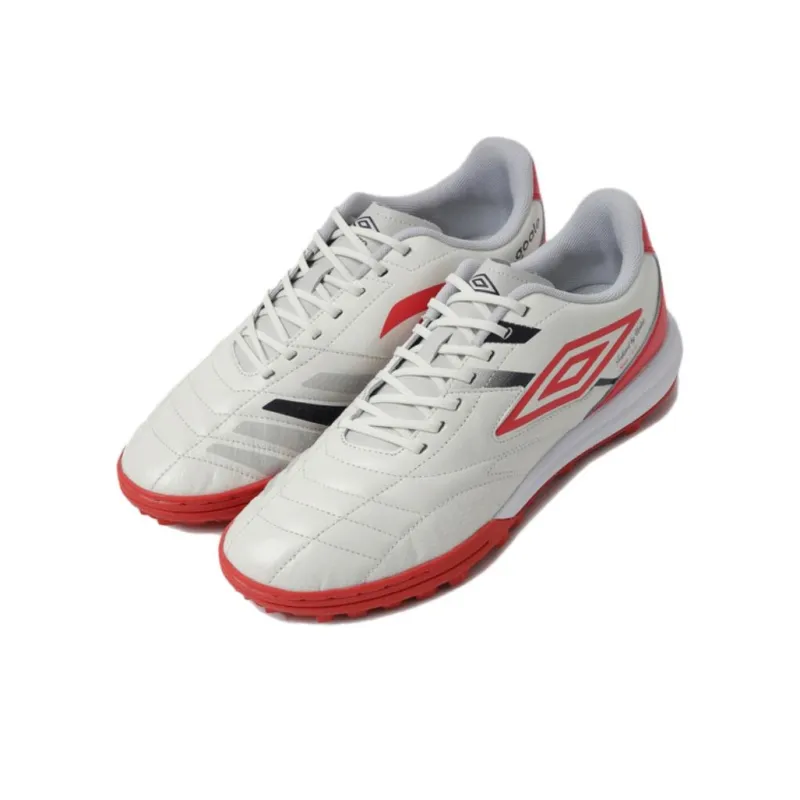 Umbro Anti Slip Wear Resistant Soccer Shoes Unisex Beige Red-1