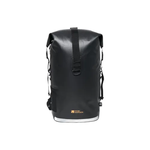 MOBI GARDEN Backpacks Night Black