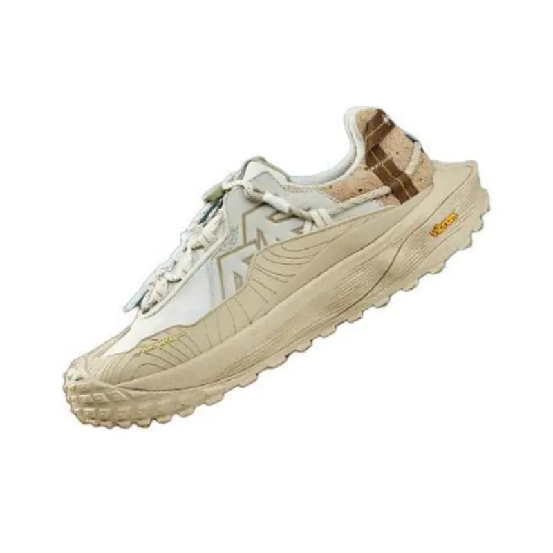 KOLON SPORT LIT CAMP Anti Slip Wear Resistant Low Top Trekking Shoes Unisex White-1