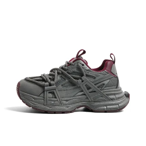 HUANQIU Cushioning, Slip Resistant, And Abrasion Resistant Low Top Chunky Sneakers Women's
