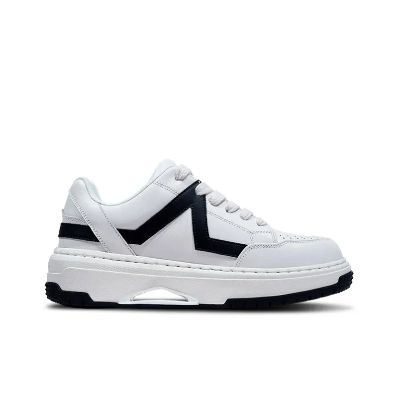 PENTAGONAL HEART Stepping Star Dream Series Skateboard Shoes Unisex Low Top White Black-1