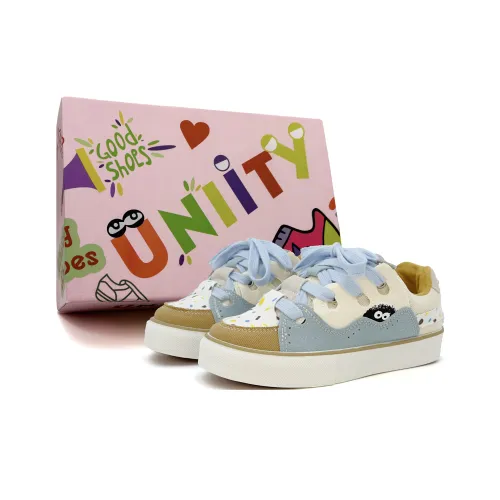 UNIITY Wear Resistant Low Top Skateboard Shoes Women's