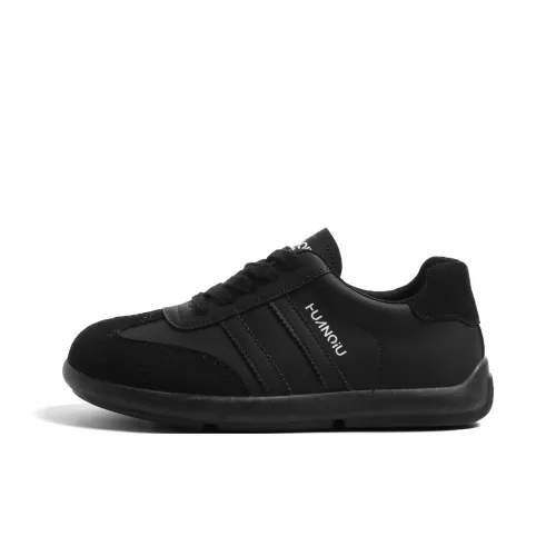 HUANQIU Anti Slip Wear Resistant Low Top Skateboard Shoes Women's Black