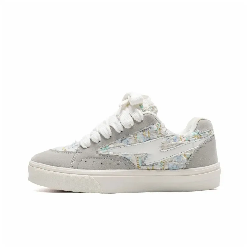 7 SEVFUN Wear resistant And Lightweight Low Top Skateboard Shoes Unisex Box Included-13