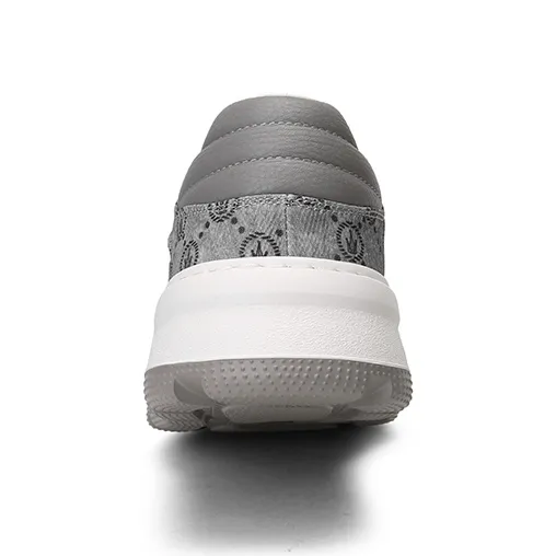 CROWN Slip-Resistant Low-Top Skateboard Shoes Unisex-3