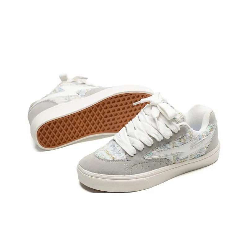 7 SEVFUN Wear resistant And Lightweight Low Top Skateboard Shoes Unisex Box Included-11