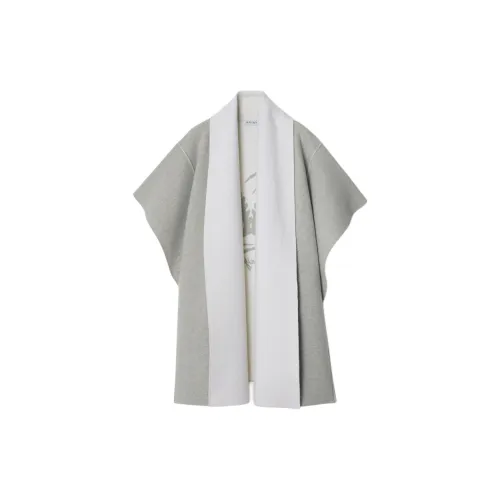 Burberry Mirrored Horse Cape