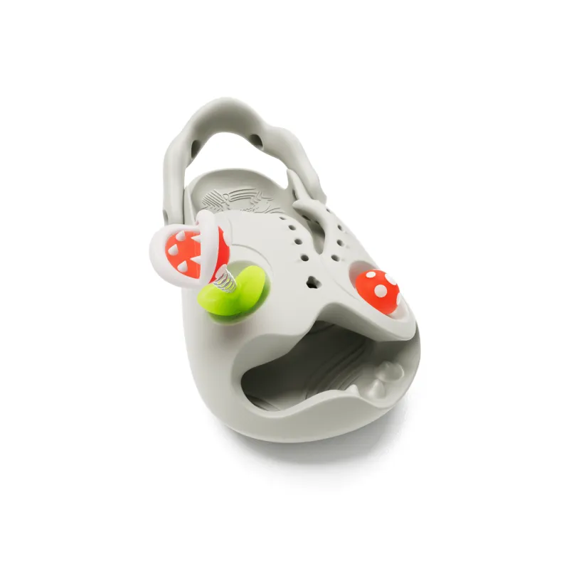 HelloSlippers Mr. Skully Devouring Flower, Beach Sandals Unisex-2