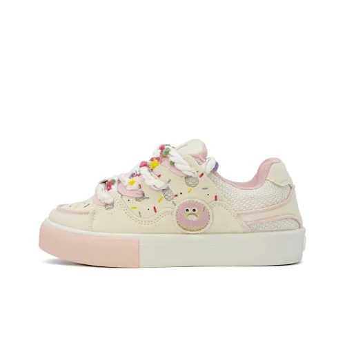 ABCIO Anti Slip And Wear Resistant Height Increasing Low Top Skateboard Shoes Women's Strawberry Pink
