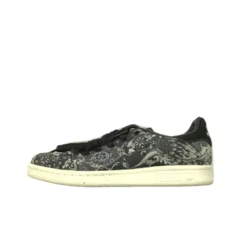 Adidas Originals STAN SMITH Anti Slip Wear Resistant Low Top Skateboard Shoes Women's Black