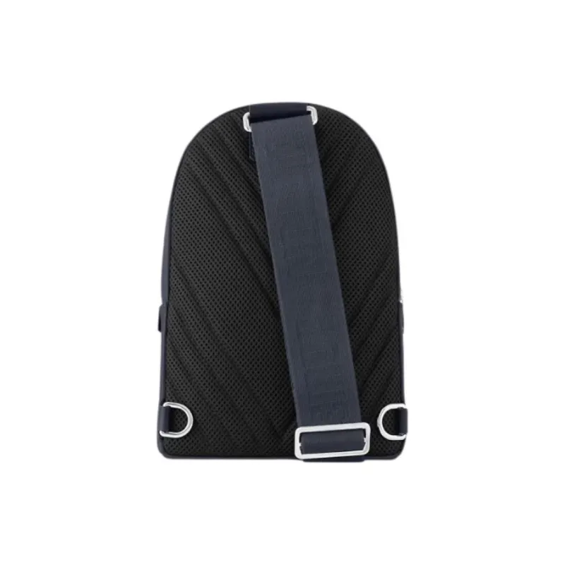 LOUIS VUITTON M23736 Pilot Slingbag-2