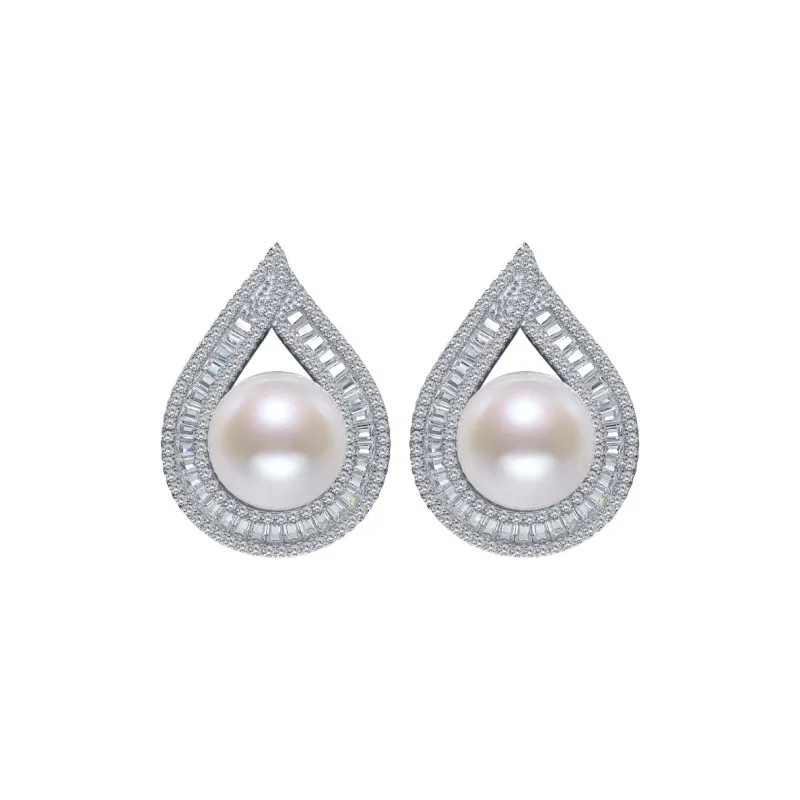Heidi Freshwater Pearl Stud Earrings Women's-0