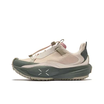 Erke Mountain Realm V2 Rebound Low Top Trekking Shoes Women's Birch Wood Egg Cream Gray