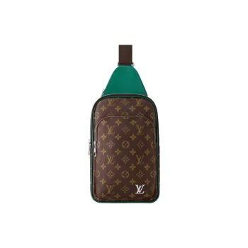 LOUIS VUITTON Avenue Slingbag