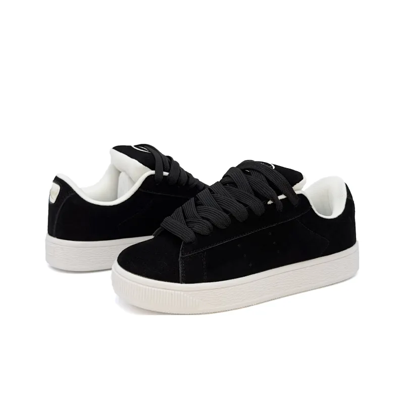 XIANGSU Vintage Fashion Street Low Top Skateboard Shoes Women's-3