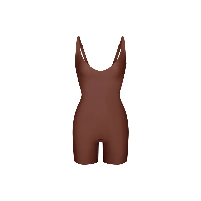 SKIMS FW24 BODY CORE SCULPT PLUNGE MID THIGH BODYSUIT Shapewear Women's JASPER/Jasper-0