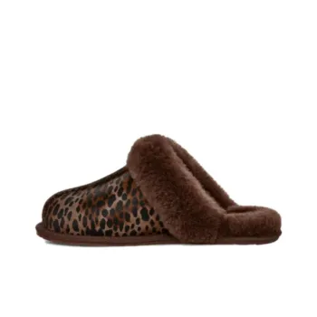 UGG Scuffette Caspian Slipper Burnt Cedar Women's