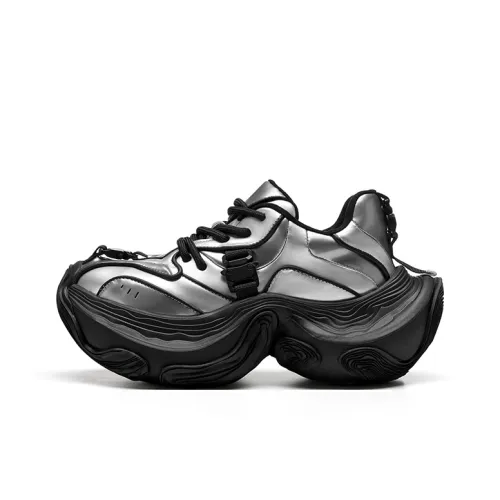 XMZY Dune Series Endless Sand Sea Wear Resistant Height Increasing Coverage Low Top Chunky Sneakers Women
s