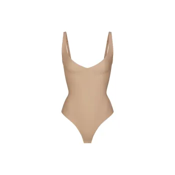 SKIMS FW24 BODY CORE SCULPT PLUNGE THONG BODYSUIT Shapewear Women's CLAY/Clay