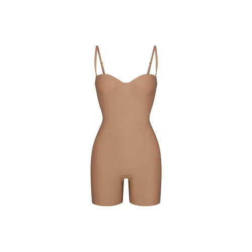 SKIMS FW24 BODY CORE SCULPT UNDERWIRE MID THIGH BODYSUIT Shapewear Women's SIENNA/Ochre Stone Color