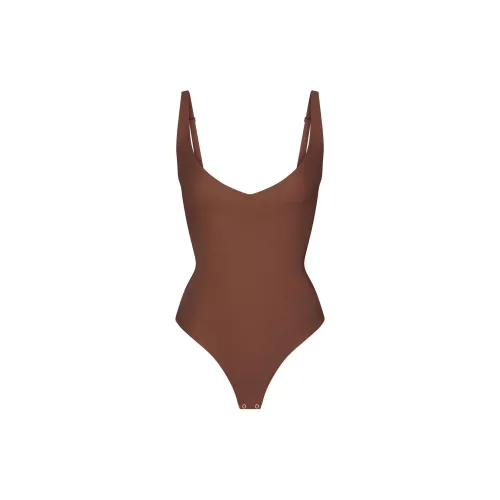 SKIMS FW24 BODY CORE SCULPT PLUNGE THONG BODYSUIT Shapewear Women's JASPER/Jasper