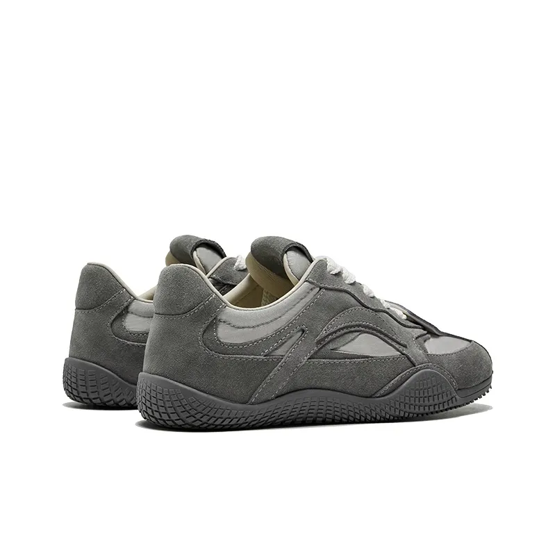 CHERYKALLY Anti Slip And Wear Resistant Lightweight Low Top Skateboard Shoes Women's Dark Gray-2
