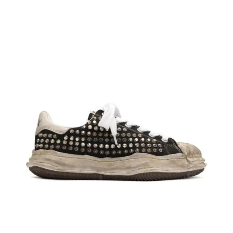 Maison MIHARA YASUHIRO Blakey Black Stud-7