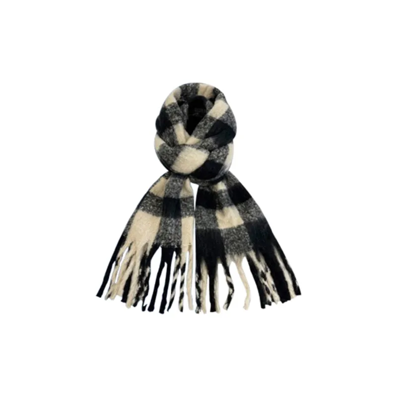 AAJF Knit Scarves Women's-2