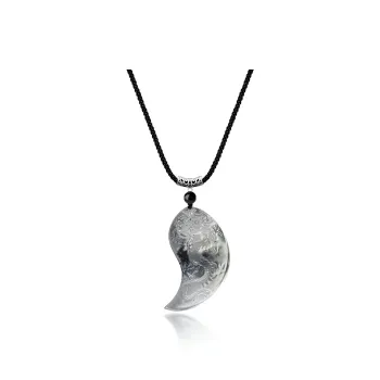 Fengyun Pavilion Resin Necklaces Unisex