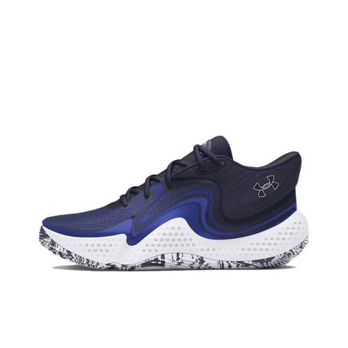 Hoka One One